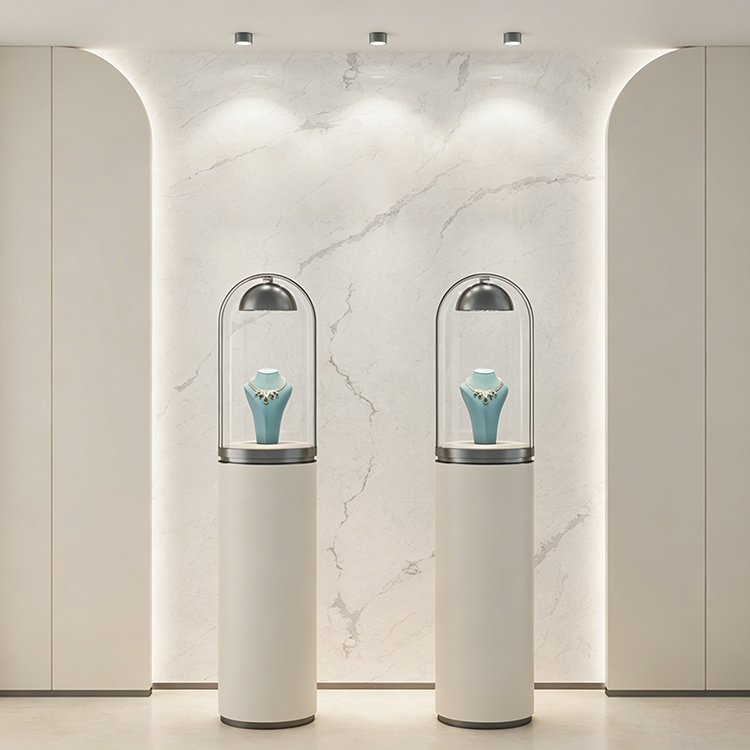 Luxurious and innovative jewelry display case