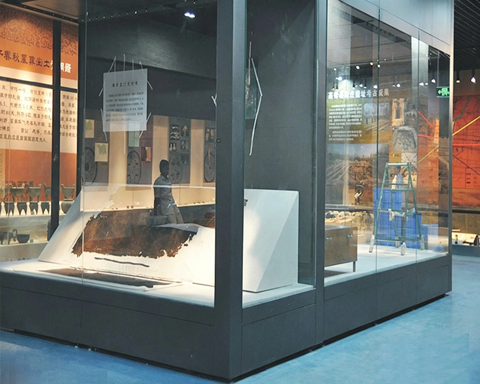 Showcase Custom Museum Display Cabinet Glass Showcase Professional Manufacturer