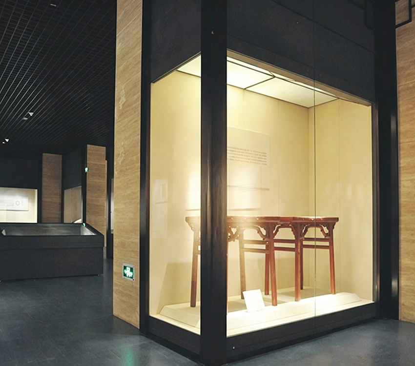 Showcase Custom Museum Display Cabinet Glass Showcase Professional Manufacturer